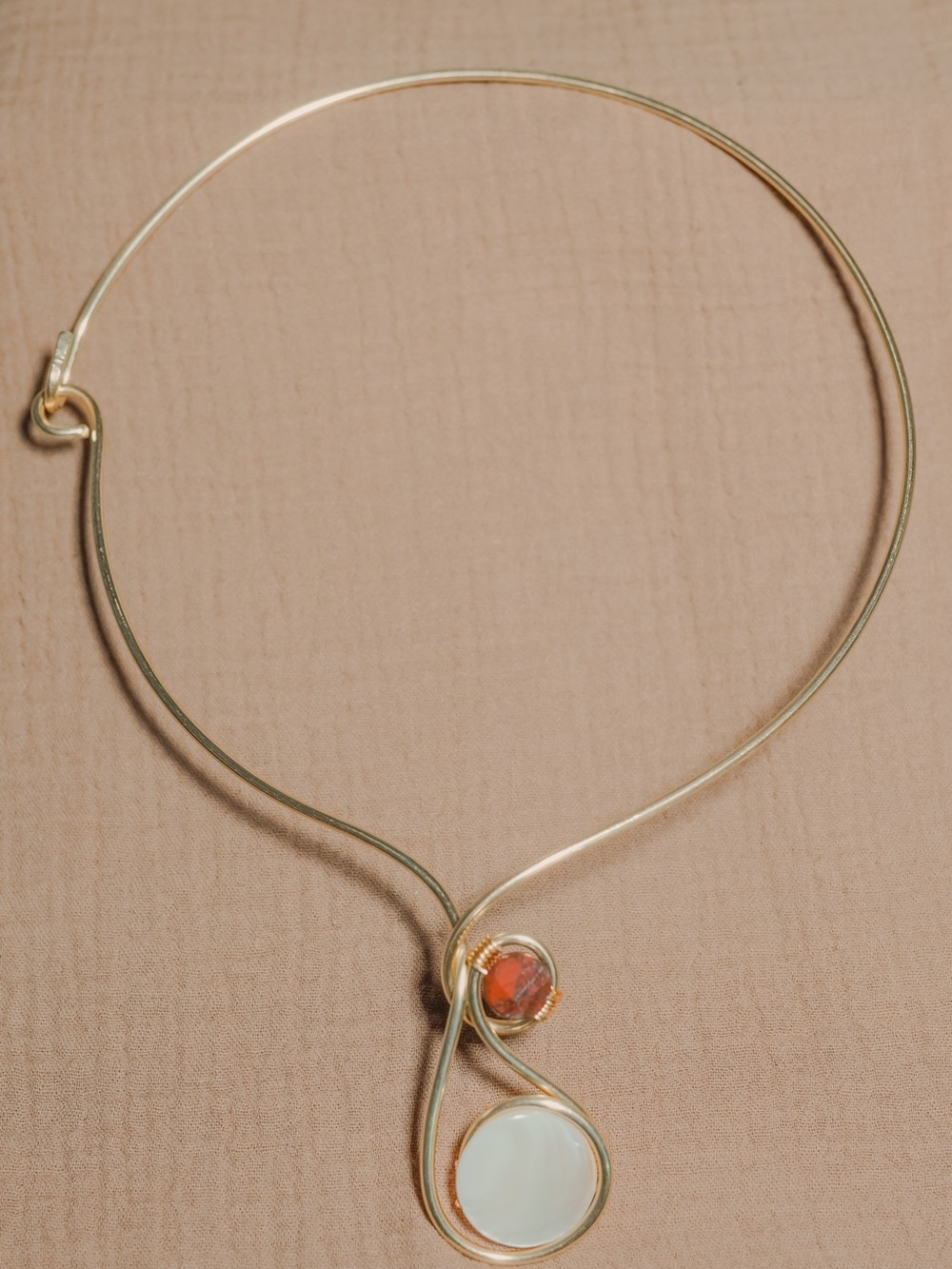 Gold Wire Necklace with White Mother-of-Pearl and Red Jasper